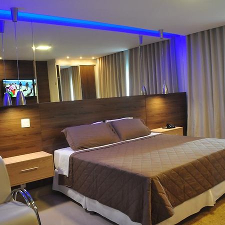 Kamur Plaza Hotel Goianesia Buitenkant foto