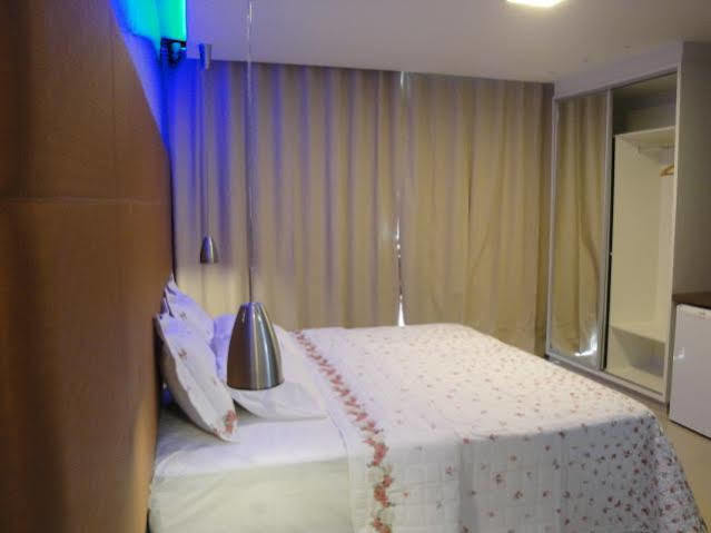 Kamur Plaza Hotel Goianesia Buitenkant foto